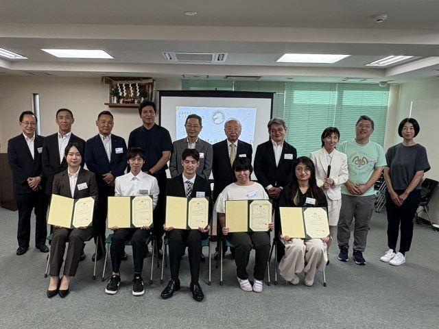 2025年度授与式集合写真